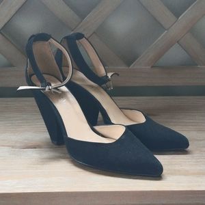 Modern vice heels